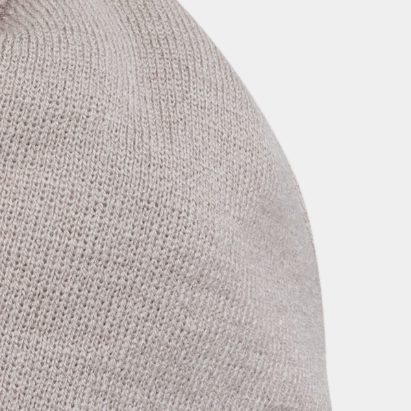 Struktura materiału akrylowego w czapce AQUA-SPEED