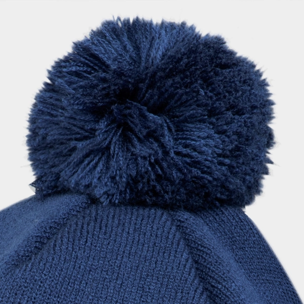 Czapka zimowa AQUA SPEED grnatowa - zbliżenie na pompon