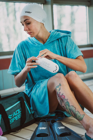 Silikonowe etui na okulary pływackie Aqua Speed 05 - białe 